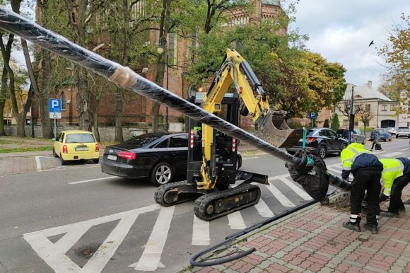 Miasto wymienia lampy uliczne        