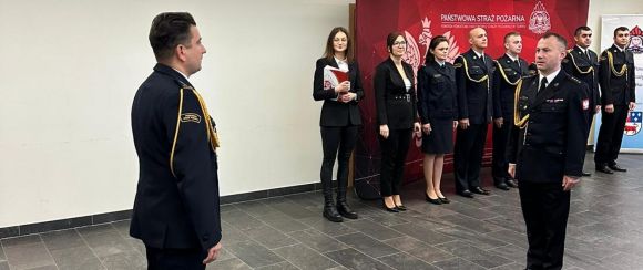 Uroczysta zbiórka z okazji narodowego święta niepodległości