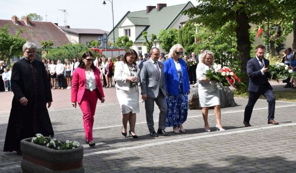 Wiwat 3 Maj! Wiwat Konstytucja!