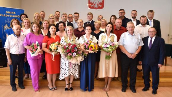 Pierwsze wotum zaufania i absolutorium dla Wójt Elżbiety Klanowskiej w nowej kadencji Samorządu Gminy Władysławów