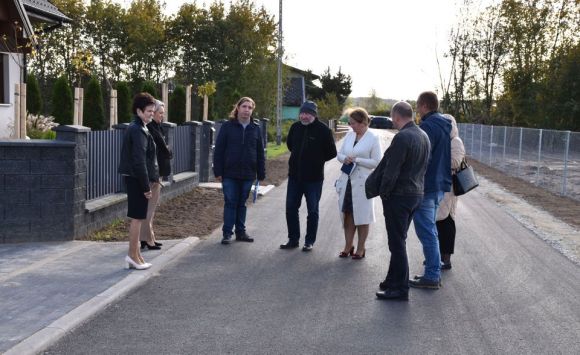 Nowa droga wewnętrzna w Russocicach oddana do użytku