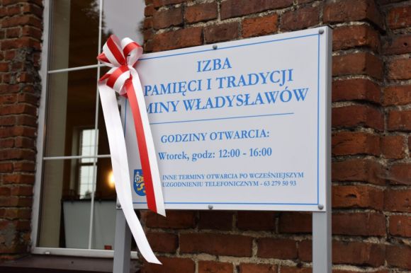 Jest taki dom z izbą…