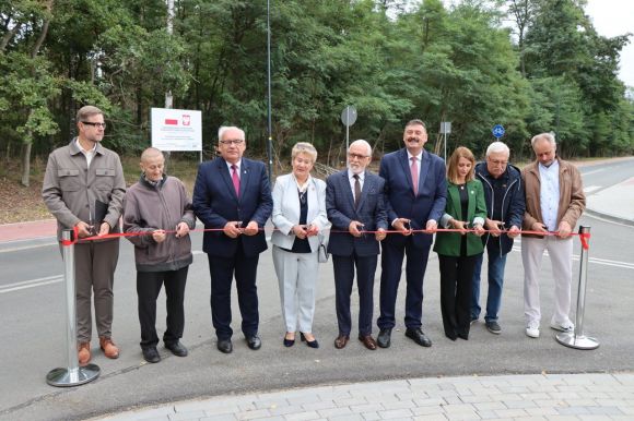Tuliszków zyskał nową wizytówkę komunikacyjną –  ul. Jabłonna w Tuliszkowie oficjalnie otwarta